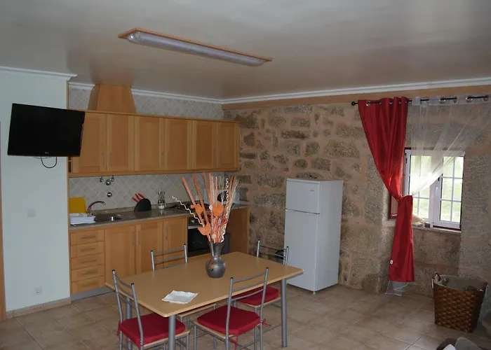 4quintas Apartment